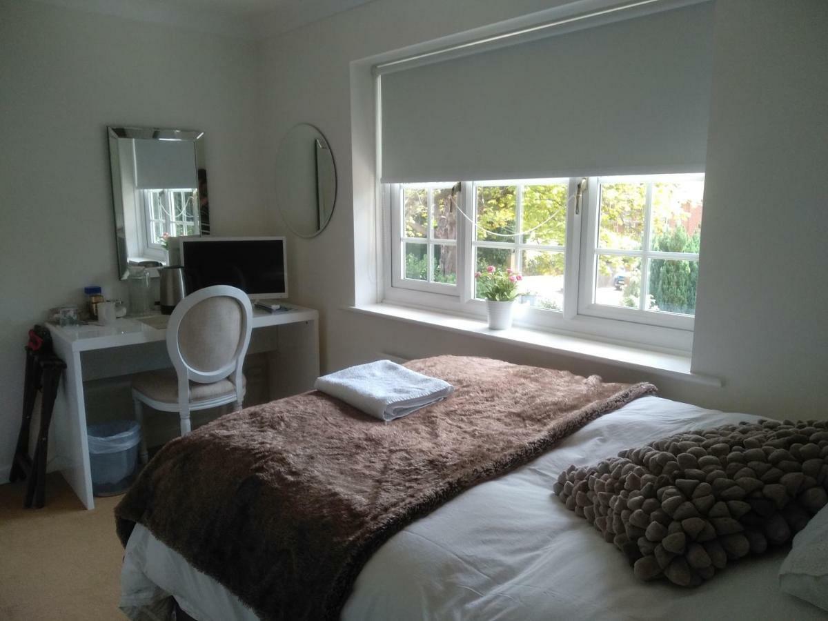 Branksome House 49 Continental Breakfast 호텔 본머스 외부 사진